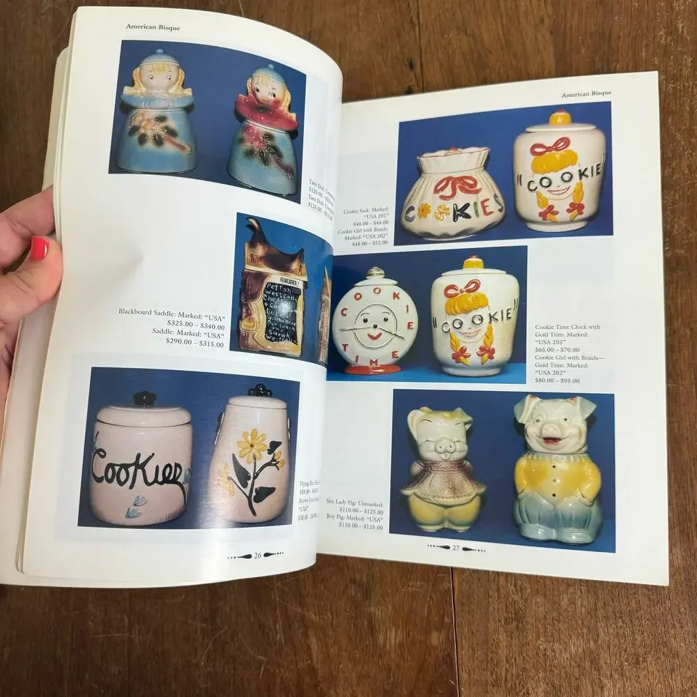 Cookie Jars Book II Illustrated Value Guide Ermagene Westfall Collector Books